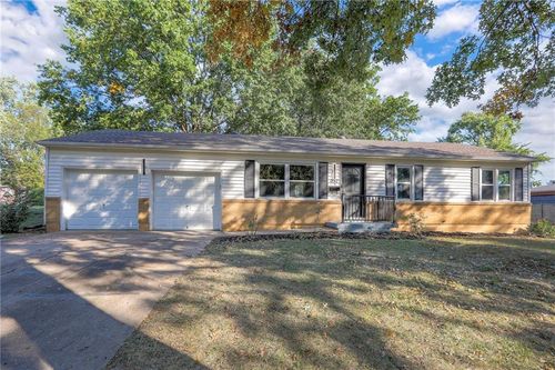 12312 E 52nd Ter S, Independence, MO, 64055-5649 | Card Image