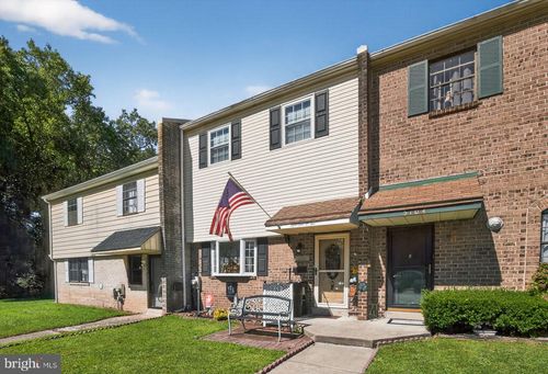 5102 Lighthouse Ln, BENSALEM, PA, 19020-4054 | Card Image