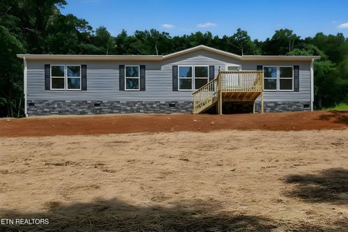 358 Valley Dr, Loudon, TN, 37774-7516 | Card Image