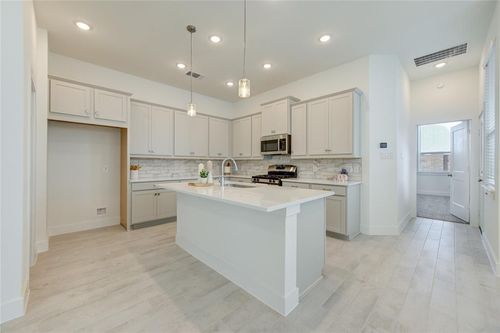 21010 Garden Palm Dr, Cypress, TX, 77433-7420 | Card Image