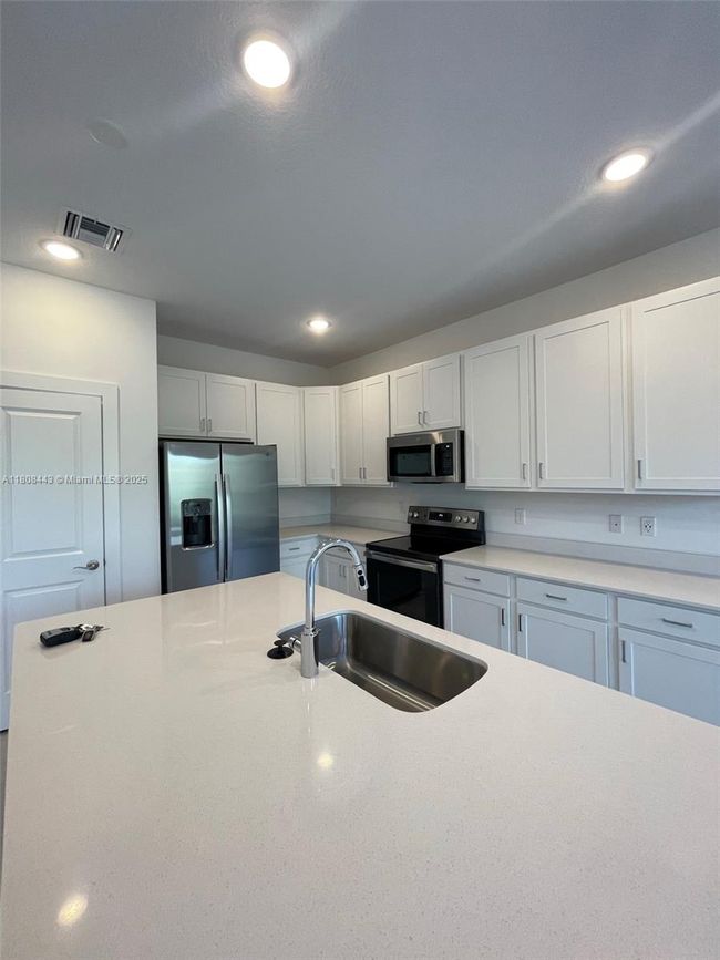 1414 - 1414 Gopher Ter, Townhouse with 3 bedrooms, 3 bathrooms and null parking in Stuart FL | Image 25