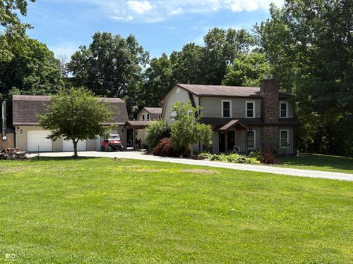 2827 W Wabash Chapel Rd, Covington, IN, 47932-8011 | Card Image