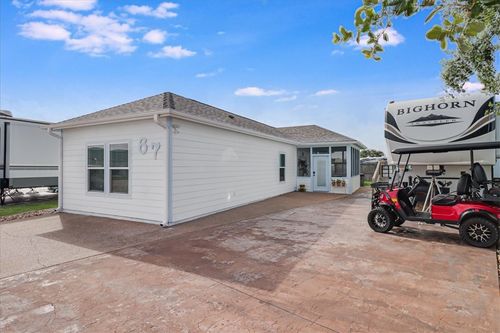 67 Augusta Cir, Aransas Pass, TX, 78336-2208 | Card Image