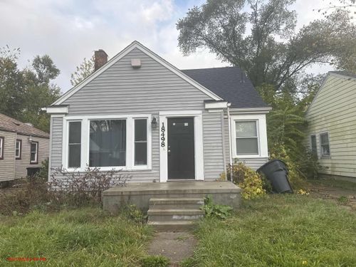 18498 Vaughan St, Detroit, MI, 48219-3438 | Card Image