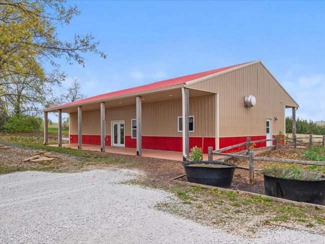 Commercial Building | Image 53