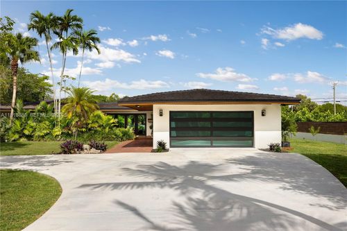 9670 Sw 96th Ct, Miami, FL, 33176-2041 | Card Image