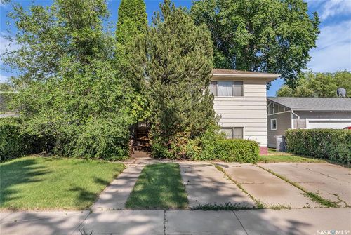 509 Lake Cres, Saskatoon, SK, S7H3A3 | Card Image
