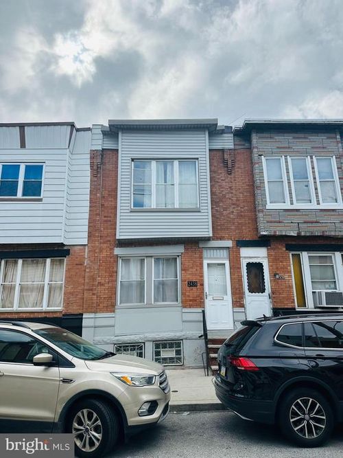 2438 S Philip St, PHILADELPHIA, PA, 19148-4017 | Card Image