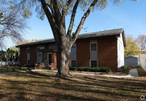 4225 Bloomington Ave, Minneapolis, MN, 55407-3370 | Card Image