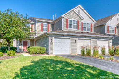 0-707 Genesee Dr, Naperville, IL, 60563-3904 | Card Image