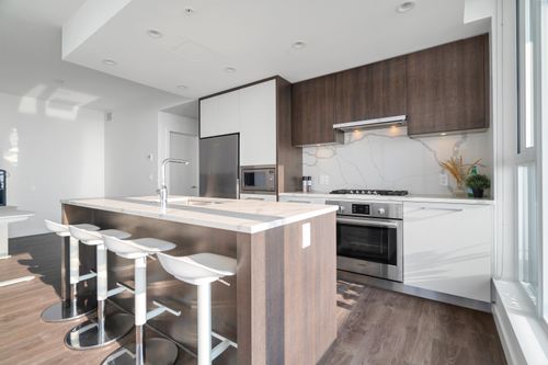 3806-567 Clarke Rd, Coquitlam, BC, V3J0K7 | Card Image