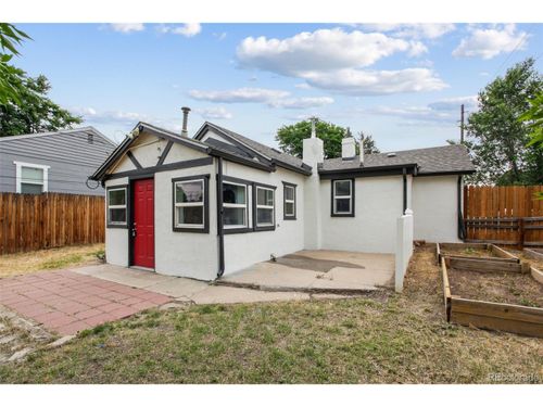 1301 Kenton St, Aurora, CO, 80010-3445 | Card Image