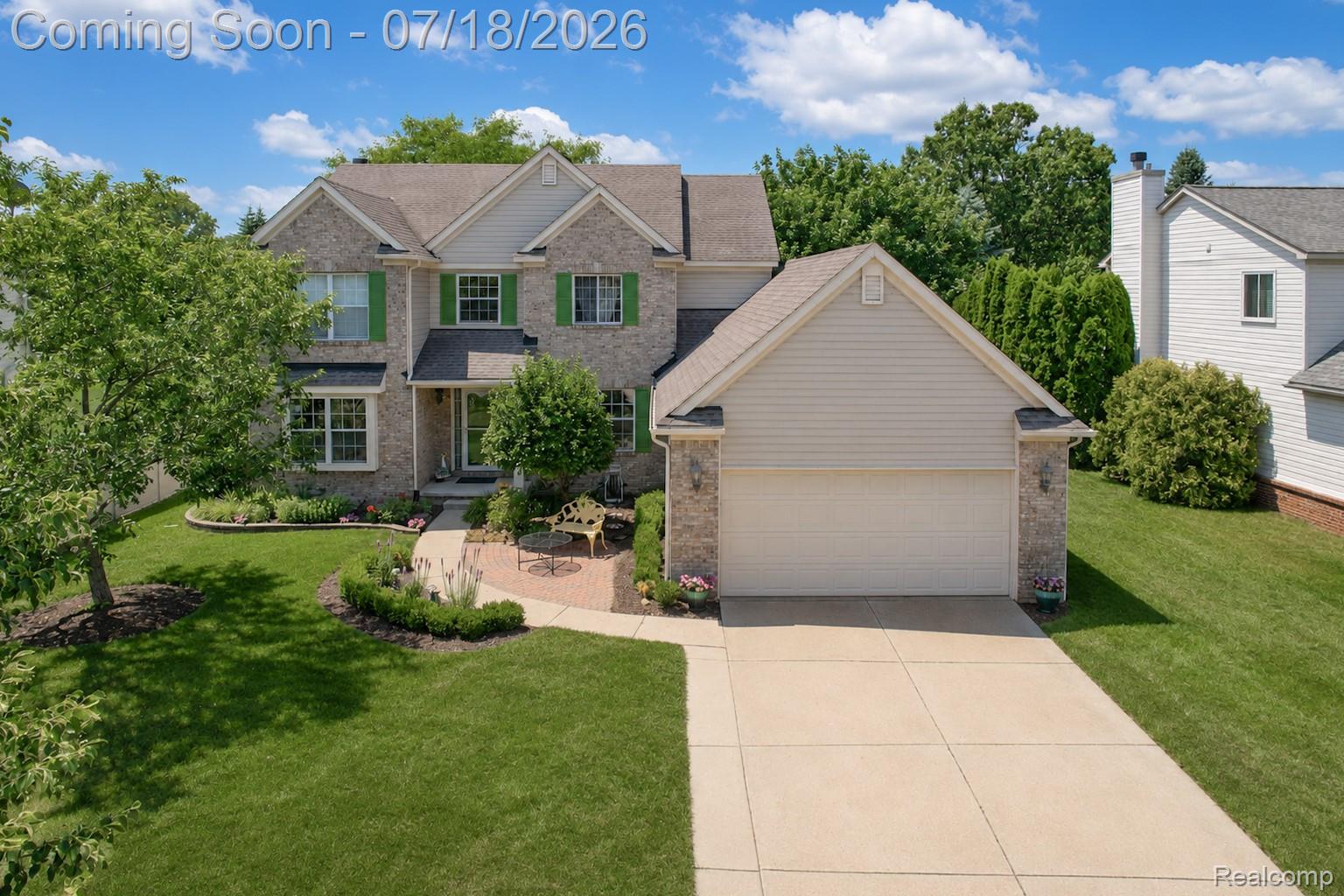 Residential in Commerce Charter Township 5