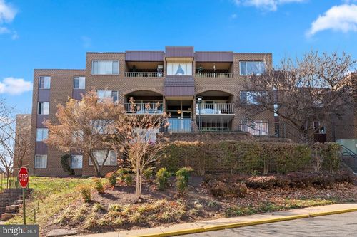 apt-144-422 Girard St, GAITHERSBURG, MD, 20877-3307 | Card Image