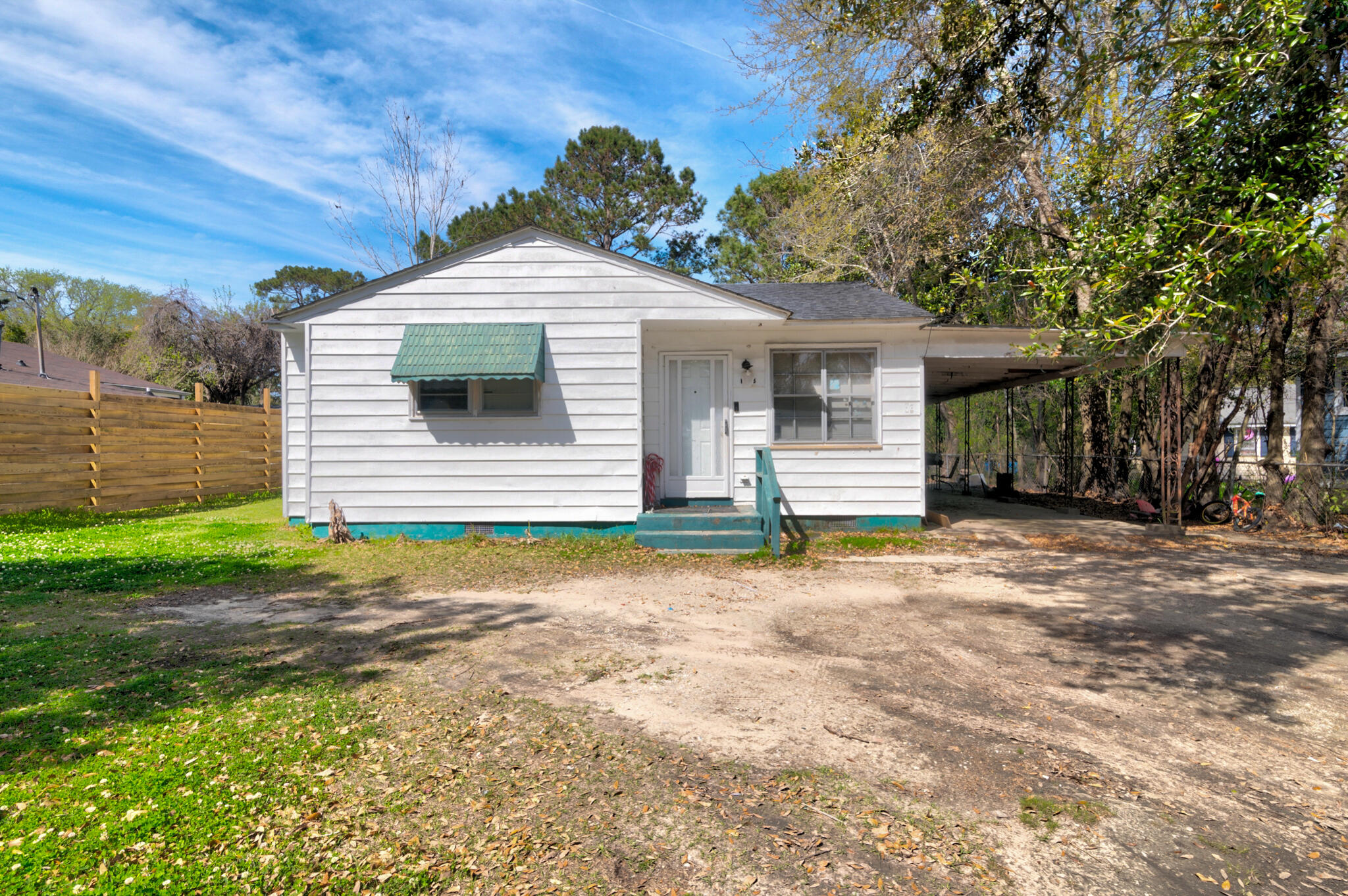 Balsam St, Charleston, SC 29407