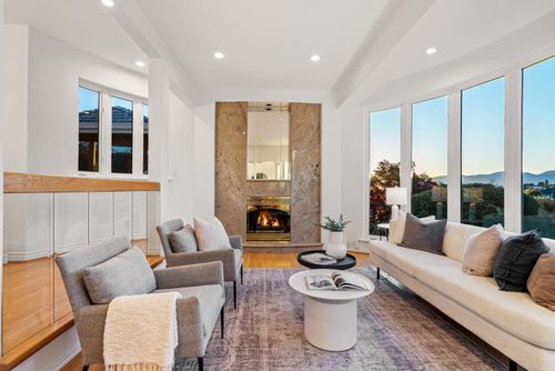 5770 Charles St, Burnaby, BC, V5B2G4 | Card Image