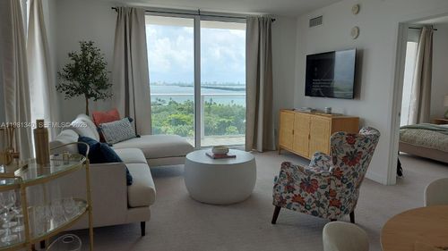 apt-1509-4250 Biscayne Blvd, Miami, FL, 33137-3283 | Card Image