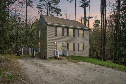 17 Seminole Rd, Hillsborough, NH, 03244-4438 | Card Image