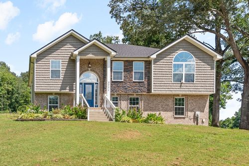 3771 Chapel Hill Rd, Clarksville, TN, 37040-8206 | Card Image