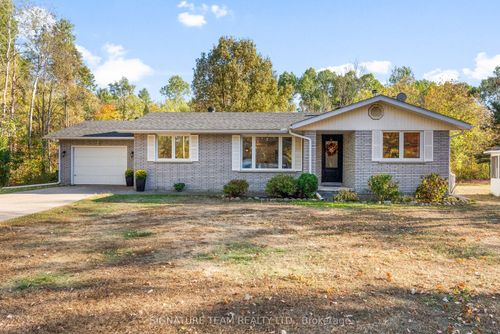 47 Sunrise Rd, Round Lake Centre, ON, K0J2J0 | Card Image