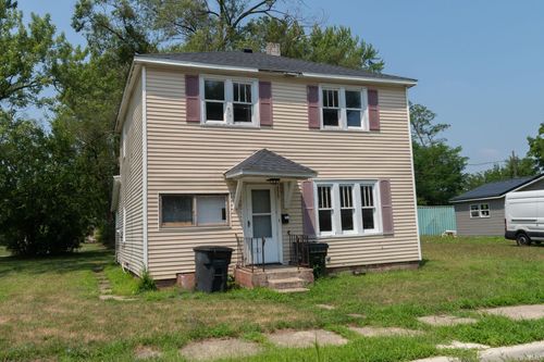 629 Diamond Ave, South Bend, IN, 46628-2405 | Card Image