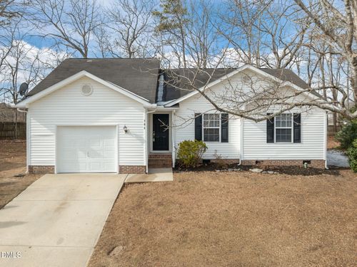 704 Pepperstone Ct, Fuquay-Varina, NC, 27526-6600 | Card Image