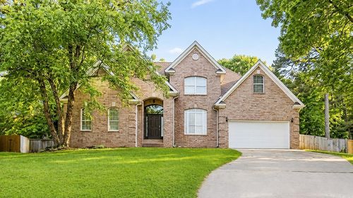 61 Berney Way Dr, Little Rock, AR, 72223-9112 | Card Image
