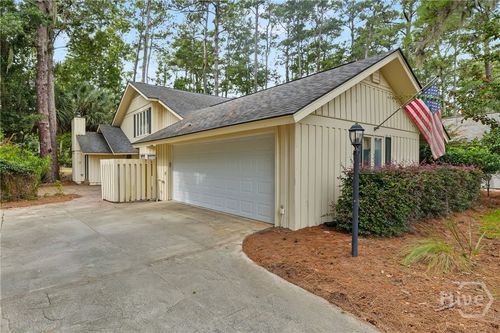 11 Village Green Circle, Savannah, GA, 31411 | Card Image