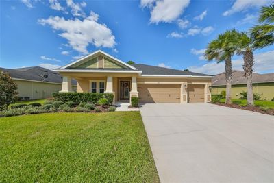 1543 Tilted Cypress Place, House other with 4 bedrooms, 3 bathrooms and null parking in Wesley Chapel FL | Image 1