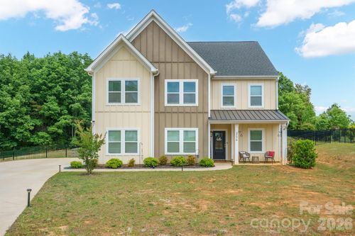 3774 Old Village Dr, Maiden, NC, 28650-9699 | Card Image