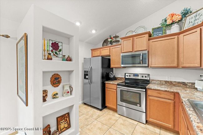 Pantry | Image 13