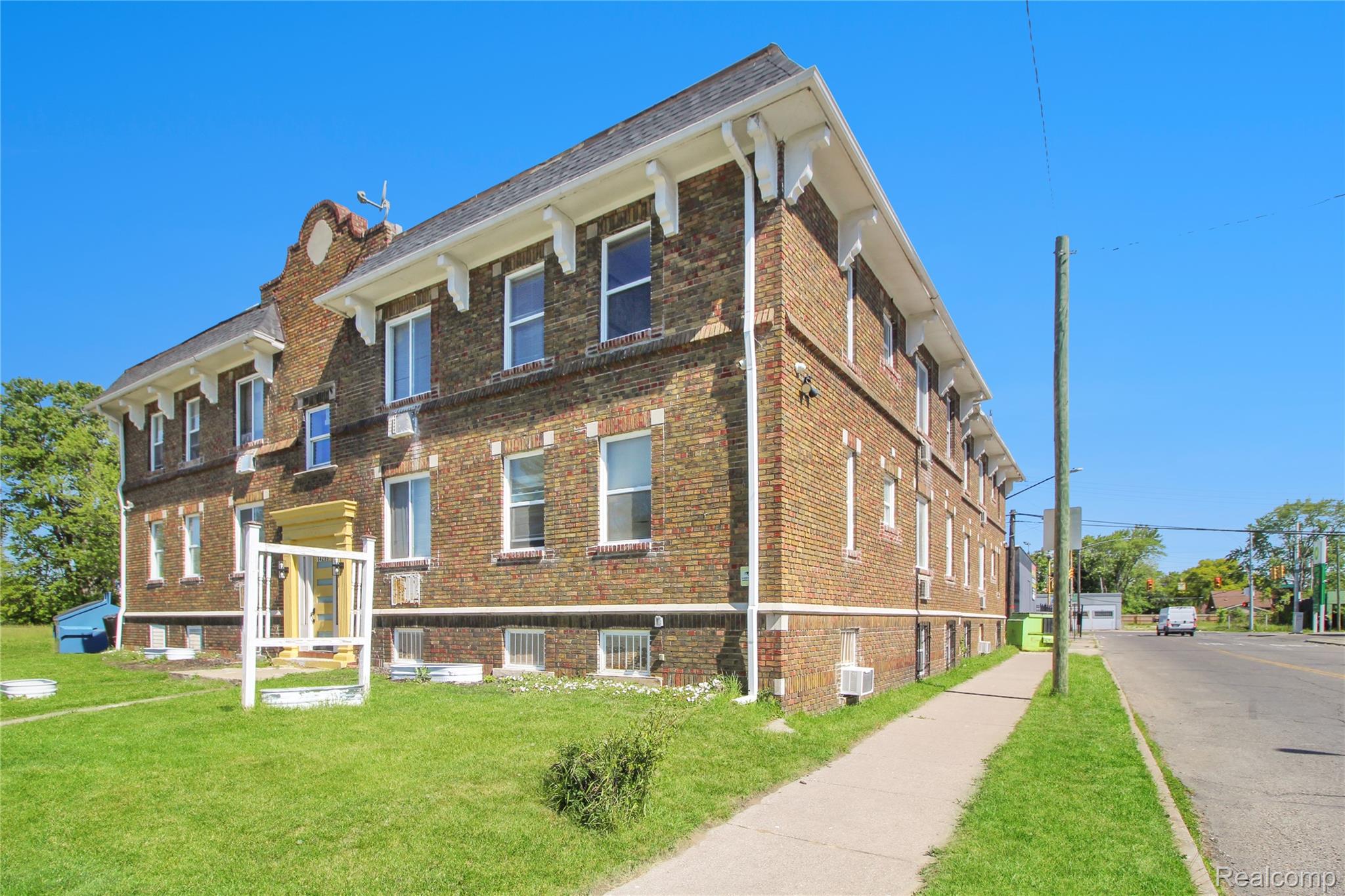 Residential Income in Detroit 5