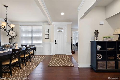 22841 Shepherds Hollow Dr, South Lyon, MI, 48178-0904 | Card Image