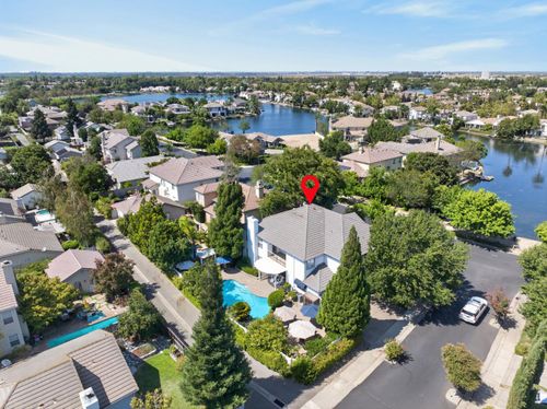 3408 Benedix Way, Elk Grove, CA, 95758-6422 | Card Image