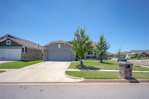 3028 Montane Dr, Norman, OK, 73069-6989 | Card Image