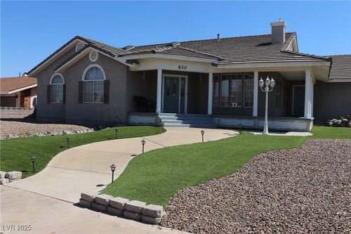 830 Park Ln, Henderson, NV, 89015-5721 | Card Image