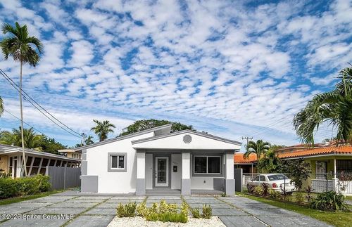 4027 Sw 11th Street, Miami, FL, 33131 | Card Image