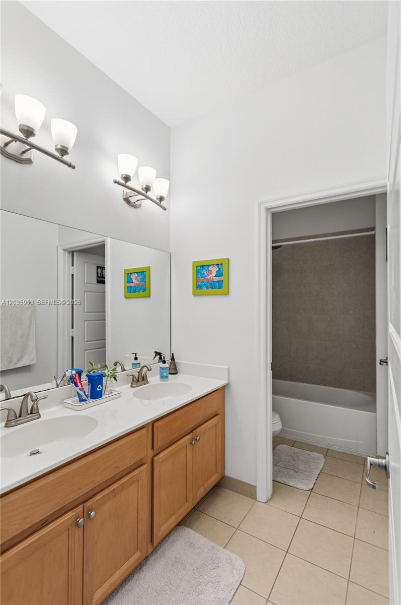 Residential Lease in Miami 5