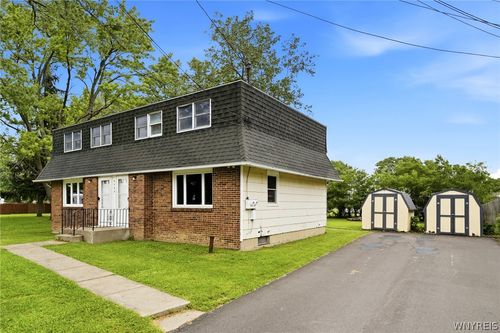 4123 Bryant St, Buffalo, NY, 14219-2809 | Card Image