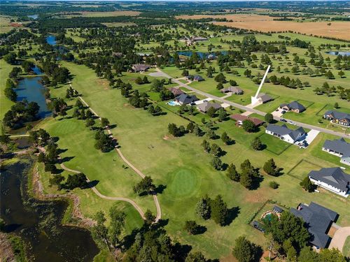 1725 Cedar Valley Manor, Guthrie, OK, 73044 | Card Image