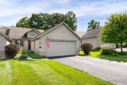 2532 Highridge Hills Ln Se, Grand Rapids, MI, 49546-7959 | Card Image