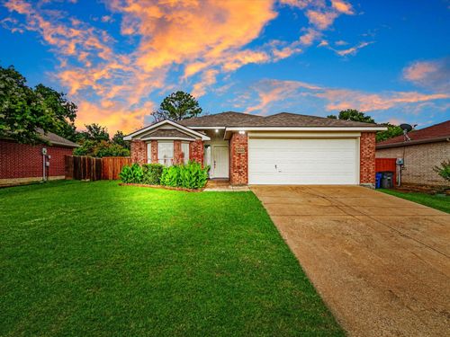 1043 Mustang Ct, Little Elm, TX, 75068-5495 | Card Image