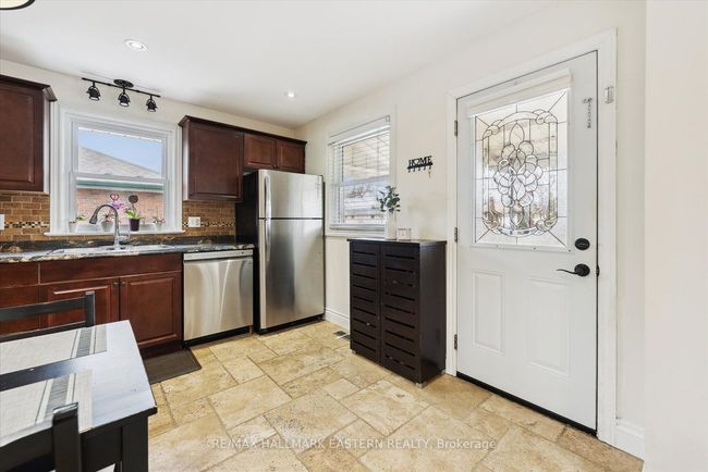 508 Erskine Ave, House other with 5 bedrooms, 2 bathrooms and 4 parking in Peterborough ON | Image 11