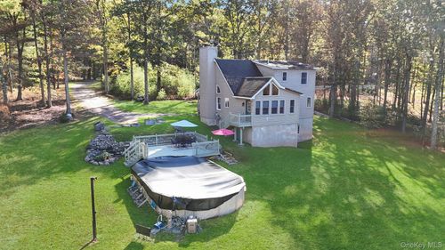 55 Ozeriany Rd, Barryville, NY, 12719-5627 | Card Image