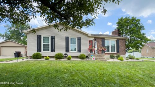 8304 Mckenna Way, Louisville, KY, 40291-2773 | Card Image