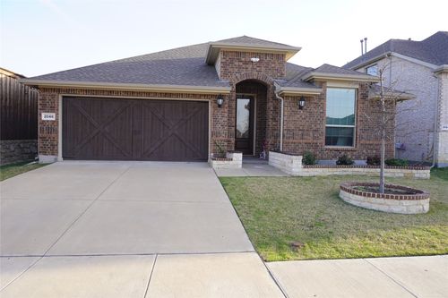 2046 Hollowcreek Trail, Lewisville, TX, 75010 | Card Image