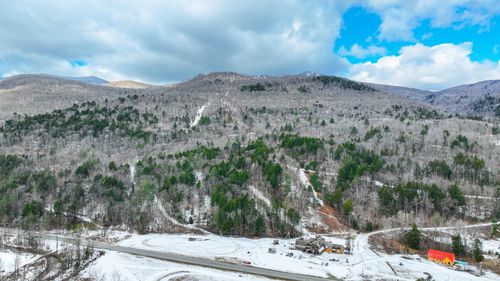 170 Vt Route 100, Bridgewtr Cor, VT, 05035 | Card Image