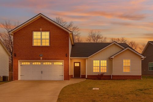 841 Lutz Ln, Clarksville, TN, 37042-3711 | Card Image