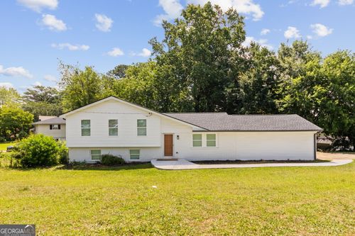 925 Majesty Ln, Morrow, GA, 30260-2223 | Card Image