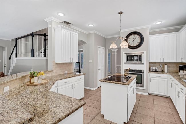 3520 Stone Creek Ln S, House other with 4 bedrooms, 3 bathrooms and null parking in Fort Worth TX | Image 9